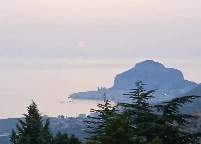 Oasi Di Pace 切法卢